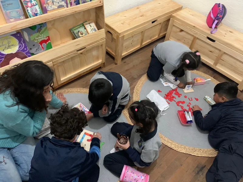 niños jugando 